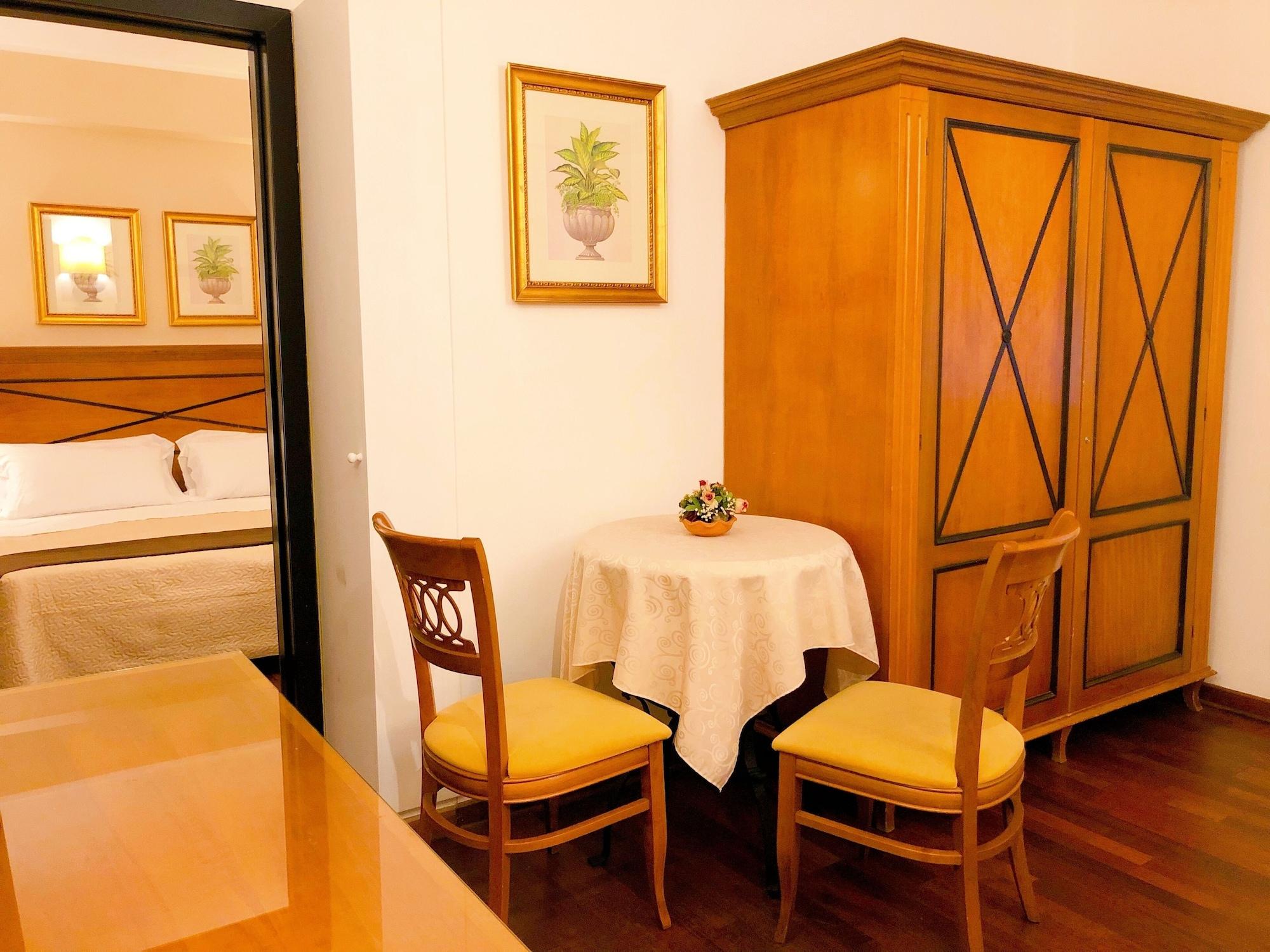 Hotel Florio Opera Palermo Central Exteriör bild