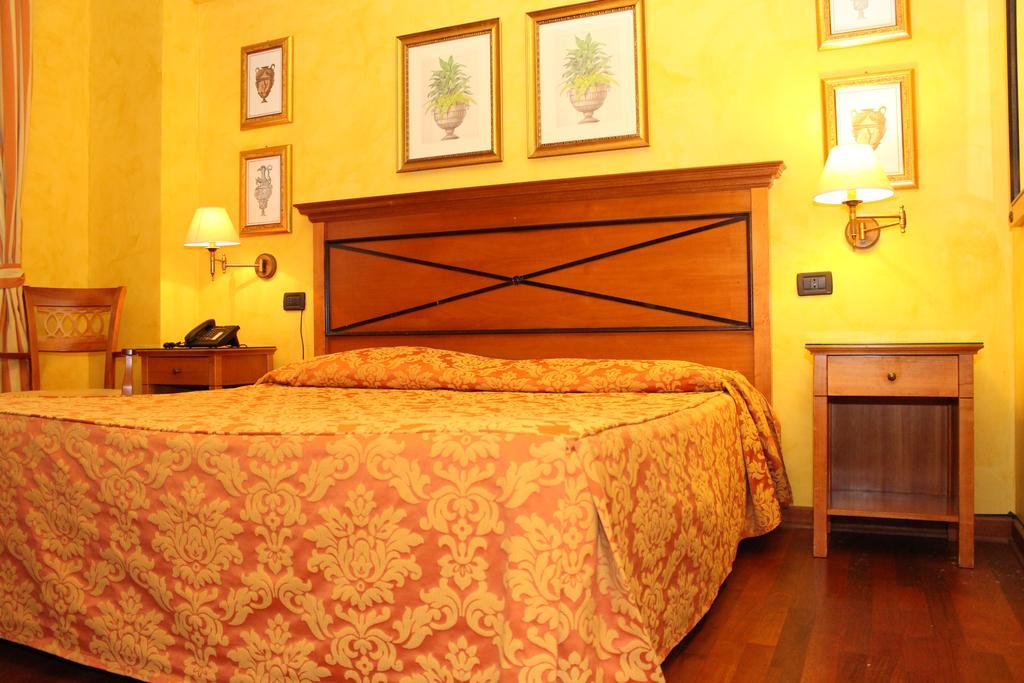 Hotel Florio Opera Palermo Central Rum bild